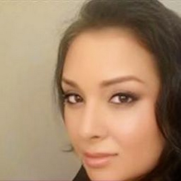 Meet your Posher, Amber - Picture 1 of 1